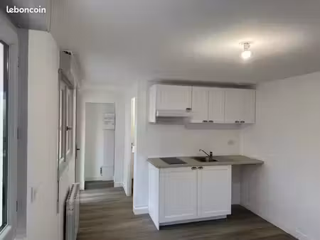 studio 1 pièce 18 m²