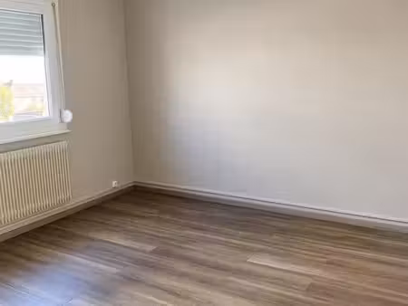 appartement lumineux tout compris proche centre-ville