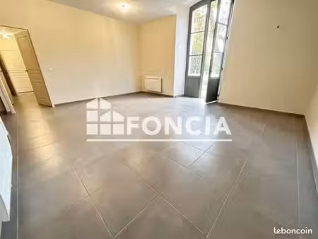 appartement 3 pièces 82 m²