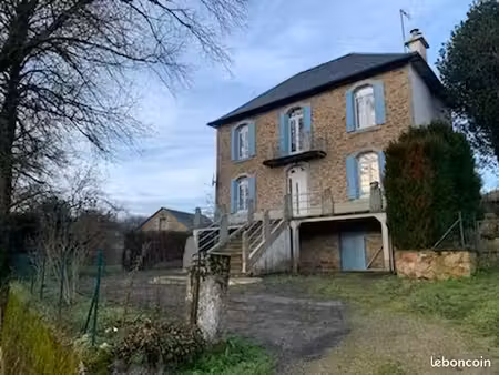 loue maison de caractère + dépendances