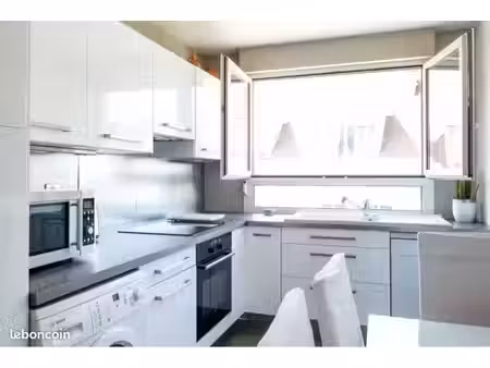 t3 meuble à la croix rousse