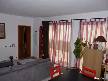 t2 de 48m2 en rdc st colombe