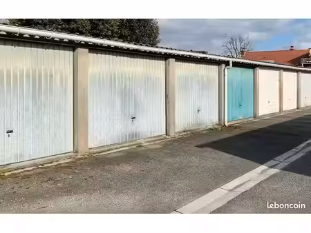 loue garage