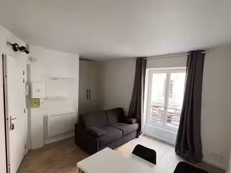 studio meublé 16m² en hyper centre ville
