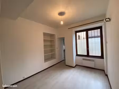 studio + box quartier saint-arigle