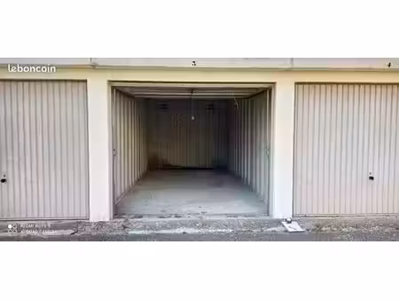 location garage 14m2