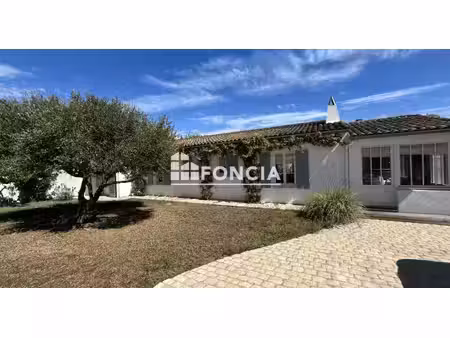 maison de luxe à vendre à loix