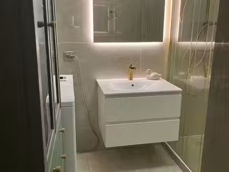vends bel appartement à palm beach