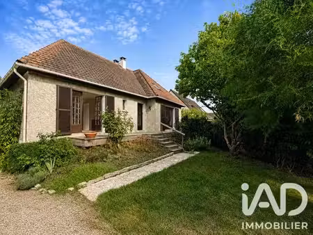 villa de 6 pièces de luxe en vente saint-germain-en-laye  france