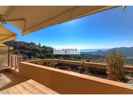 appartement 2 pièces meublé de 59 m2 d'exception domaine du
