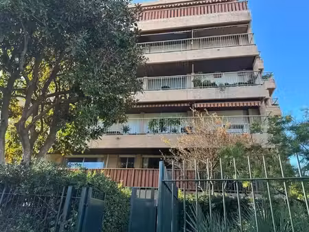 trois pièces de 69m² avec trois terrasses dans un résidence