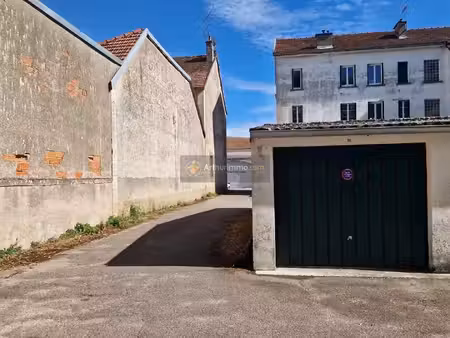 location garage à langres