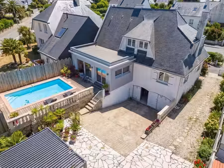 maison familiale de 141 m² avec jardin  piscine - en vente au croisic (44490)