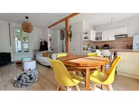 belle maison  dans un secteur idéal