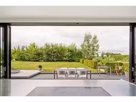 villa de caractère avec une cuisine emblématique cubex
