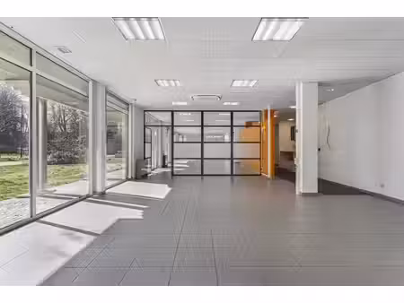 local commercial à louer dans le centre de roeselare