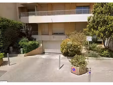 parking à louer