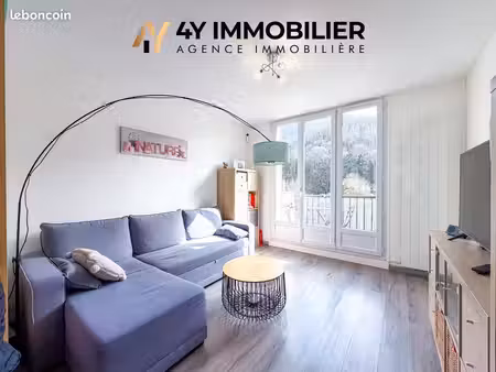 appartement 4 pièces 63 m²