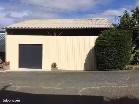 hangar aménagé
