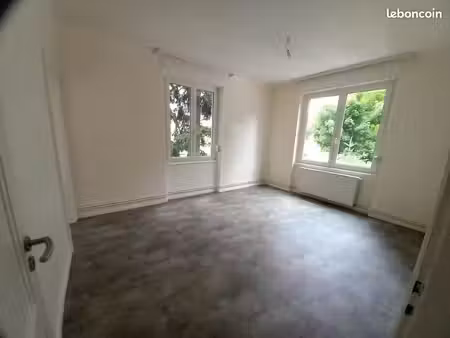 appartement 3 pièces 49 m²