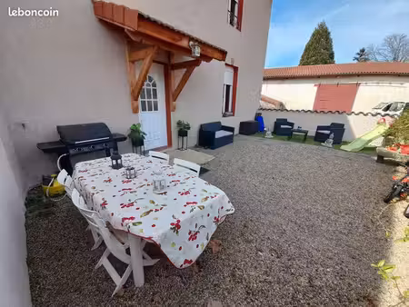appartement 100m²poncins