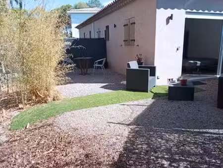 studio avec jardin + eau  électricité et wifi