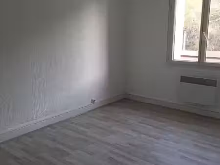 f2
