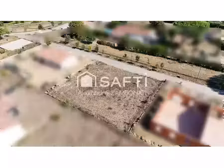 terrain constructible viabilisé à vendre