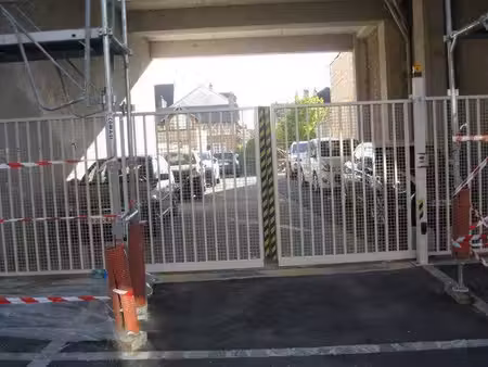 parking à louer