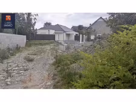 terrain constructible viabilisé à vendre