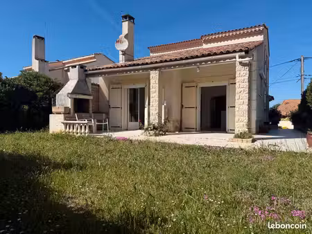 chateauneuf les martigues  belle maison t5 de 170 m² sur 471 m² piscinable