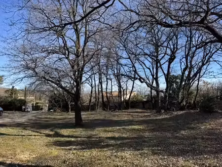 terrain constructible à vendre