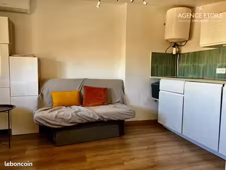 studio 1 pièce 14 m²