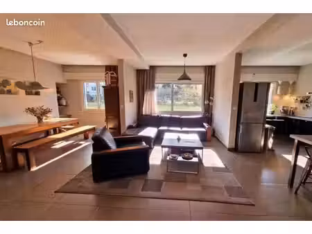 duplex 7 pièces 229 m²