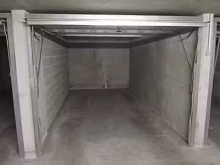 parking à louer