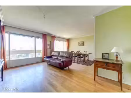 appartement 3 pièces 84 m²
