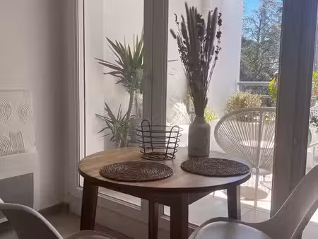 studio 24 m² avec balcon et parking – résidence récente – miramas