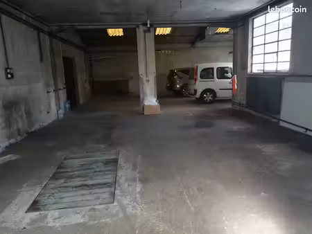 entrepôt de stockage