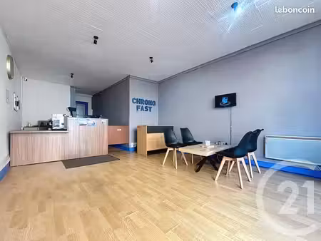 local 58 m²