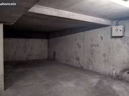 parking sous-terrain 19ème (mouzaïa) rue françois pinton