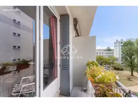 appartement 3 pièces 53 m²