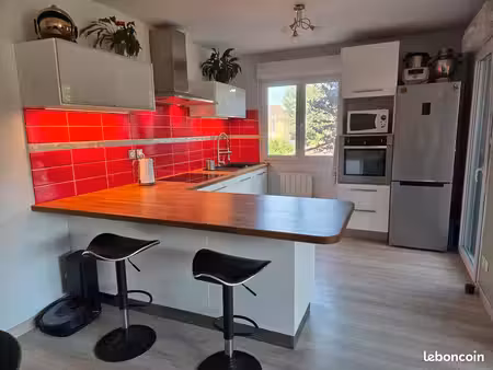 appartement 64m² - 3 pièces - etage 1/2