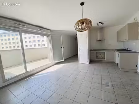 appartement 3 pièces 63 m²