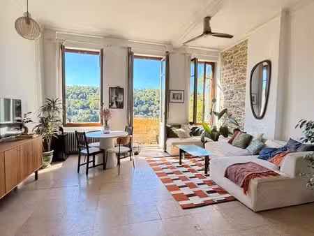 coup de cœur : authentique duplex avec balcon et vue sur fourvière