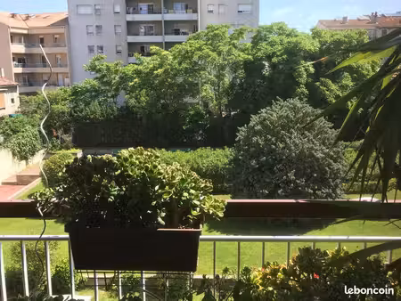 t4 timone magnifique terrasse  vue jardin
