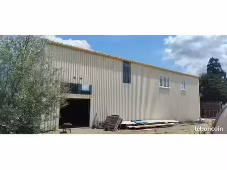 hangar sur terrain agricole  ferme biologique clé en main