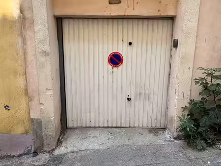 garage de stockage 17 mètre carré