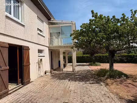 maison 6 pièces 130 m²