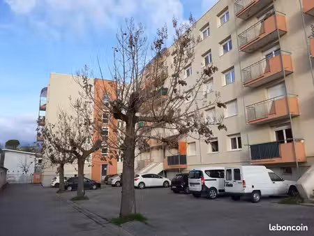 appartement 3 pièces 54 m²