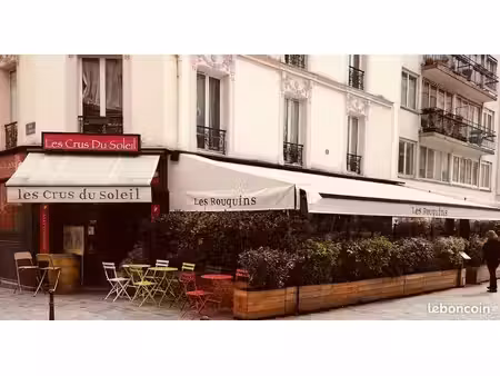 commerce 296 m²